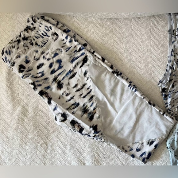 VARLEY
PRE-OWNED | SET of Bra & Pants - Picture 7 of 9